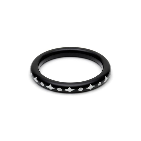 Narrow Hater Carved Bangle